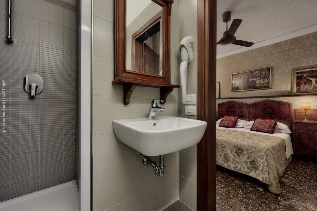 Hotel Galleria Venedik Dış mekan fotoğraf