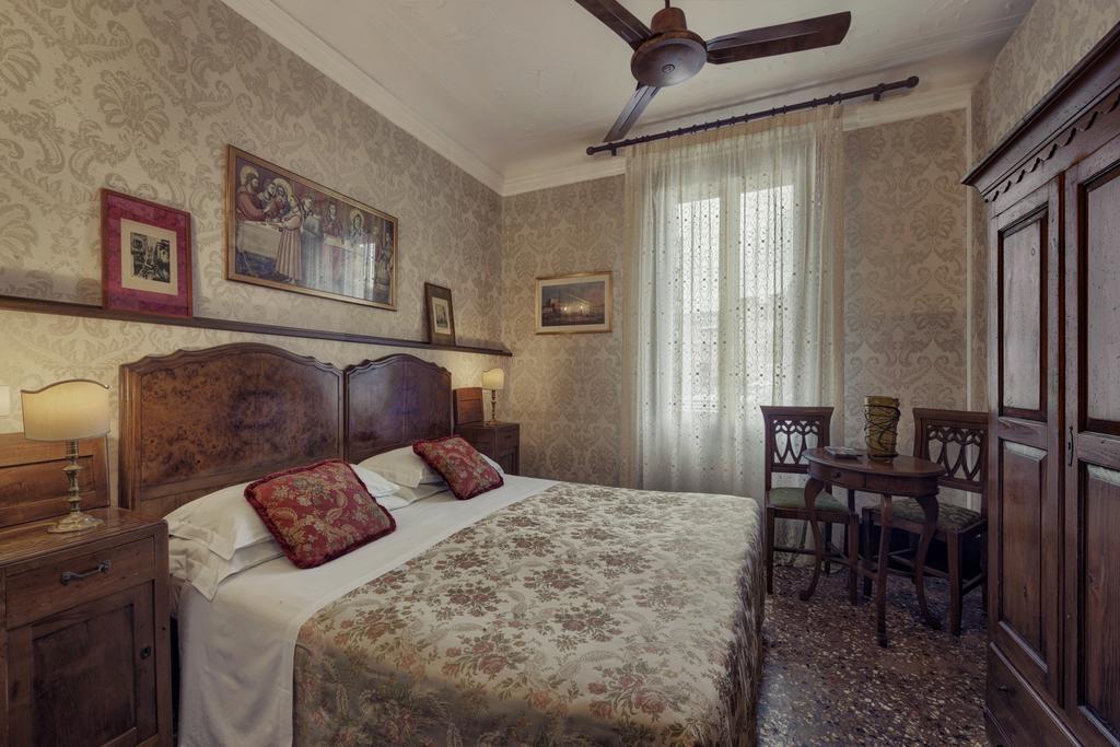 Hotel Galleria Venedik Dış mekan fotoğraf